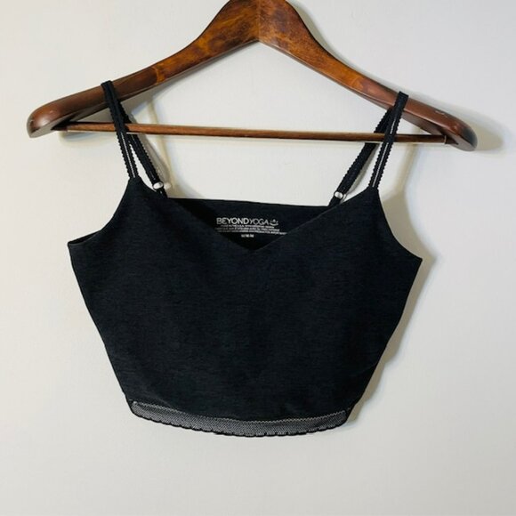 Beyond Yoga Spacedye Crop Top Allure Built in Bra Lace Trim Medium - Picture 3 of 6